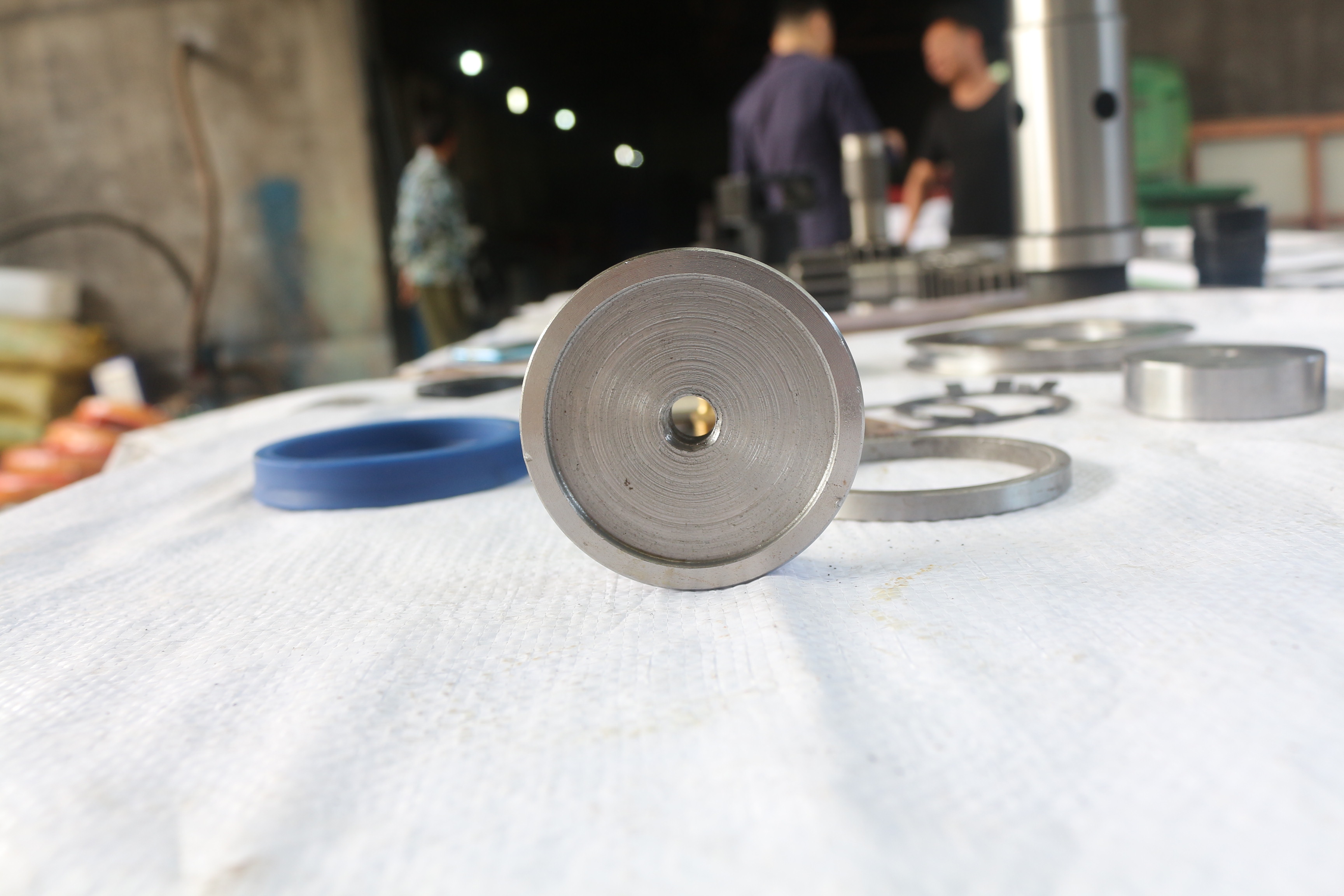 ���廷100Ǳ�������������3